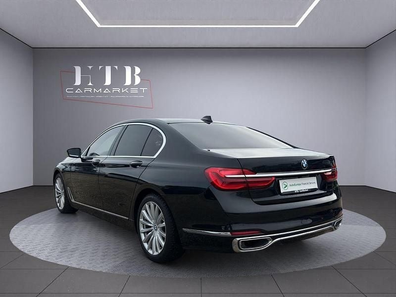Gebraucht BMW 740 320 PS (235 kW) 2018 Schwarz Limousine