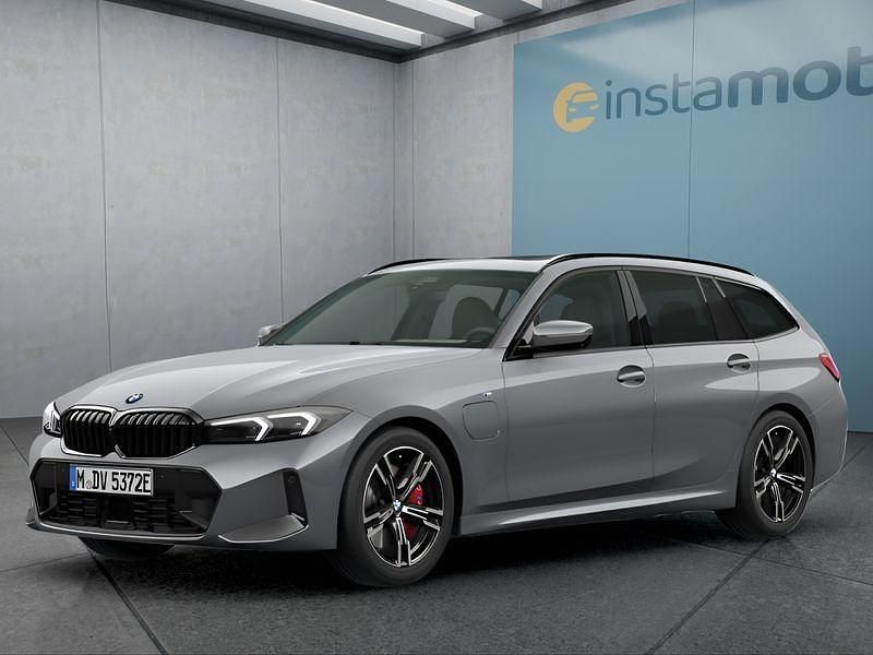 Grau Neu 2025 BMW 330e Kombi | 69.199 € (Etwas zu teuer) - Bild 1/4