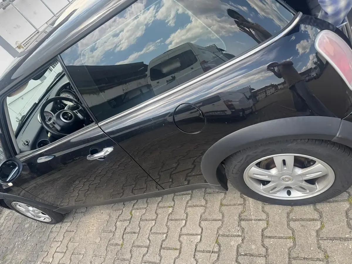 Gebraucht Mini ONE 90 PS (66 kW) 2004 Schwarz Kleinwagen