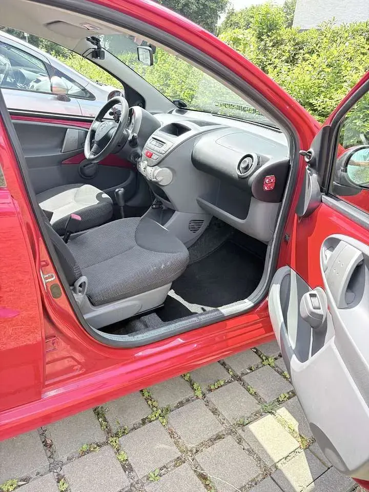 Gebraucht Toyota Aygo Team 68 PS (50 kW) 2009 Kleinwagen
