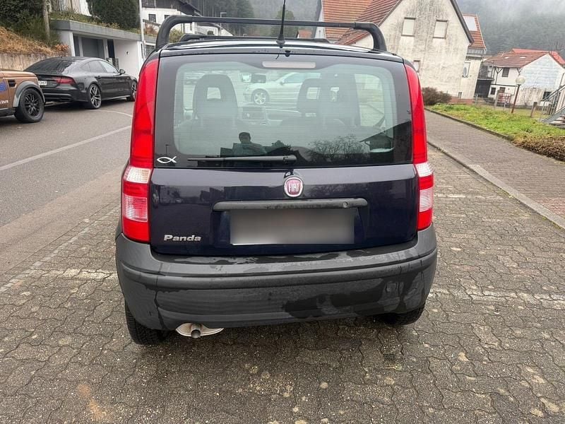 Gebraucht Fiat Panda 69 PS (50 kW) 2010 Blau Kleinwagen