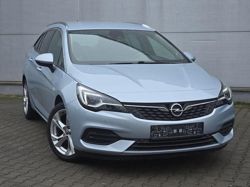 Gebraucht Opel Astra 145 PS (106 kW) 2019 Blau Kombi