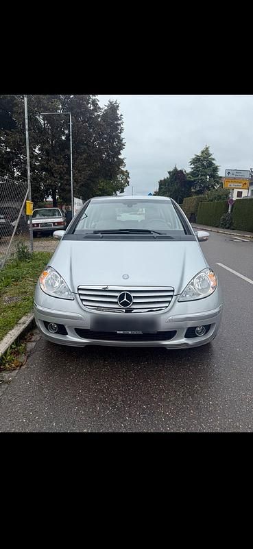 Silber Gebraucht 2006 Mercedes A170 Kleinwagen | 3.700 € (Fairer Preis) - Bild 1/4