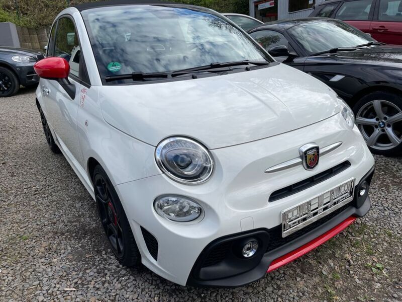 Gebraucht Abarth 595C Pista 160 PS (117 kW) 2019 Weiß Cabrio