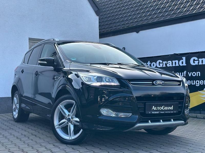 Gebraucht Ford Kuga Individual 163 PS (119 kW) 2014 Schwarz SUV