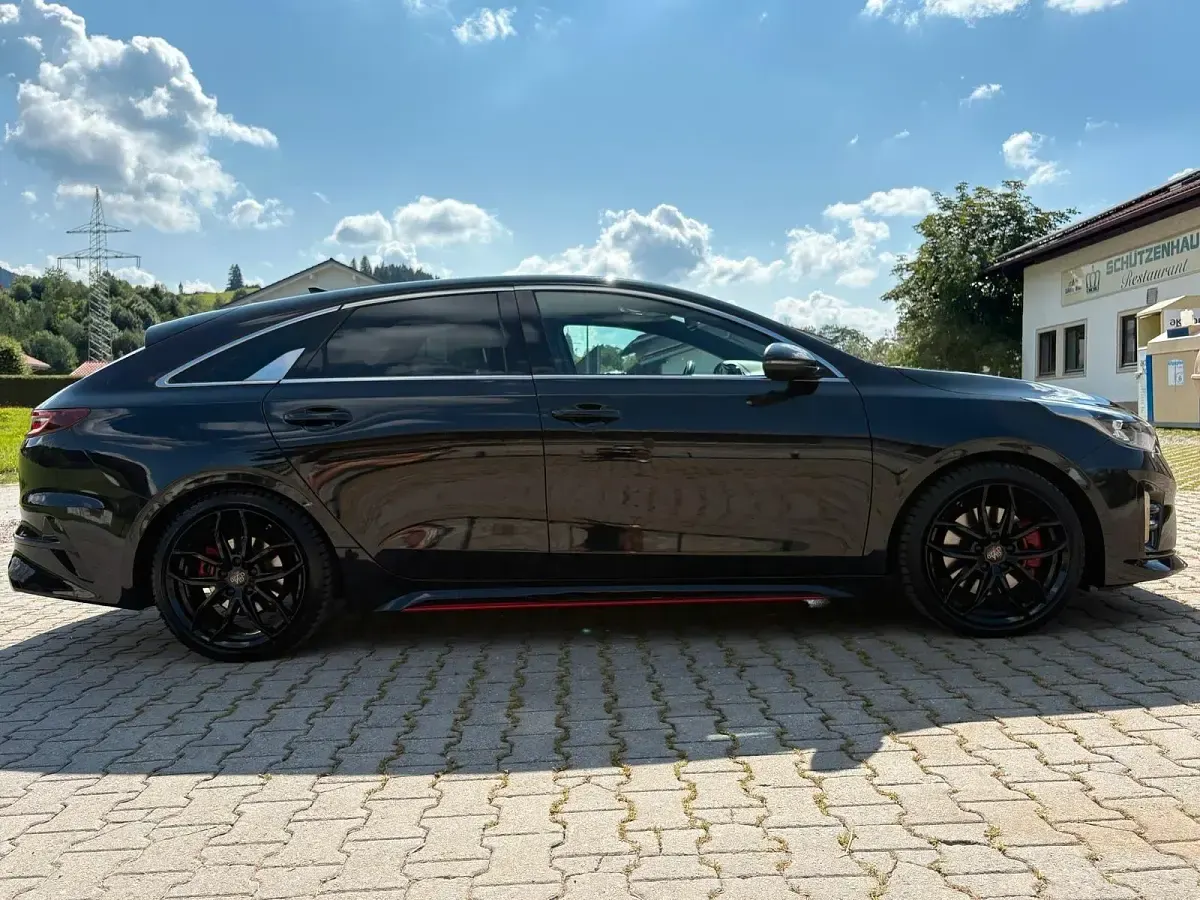 Gebraucht Kia ProCeed GT 204 PS (150 kW) 2021 Schwarz Kombi
