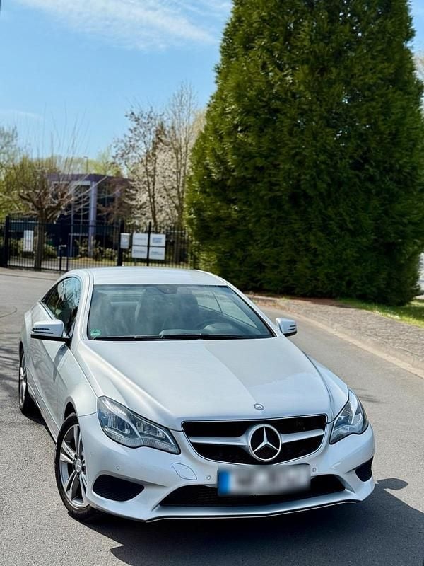 Gebraucht Mercedes E200 184 PS (135 kW) 2014 Coupé