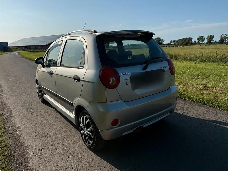 Gebraucht Chevrolet Matiz 67 PS (49 kW) 2006 Silber Kleinwagen