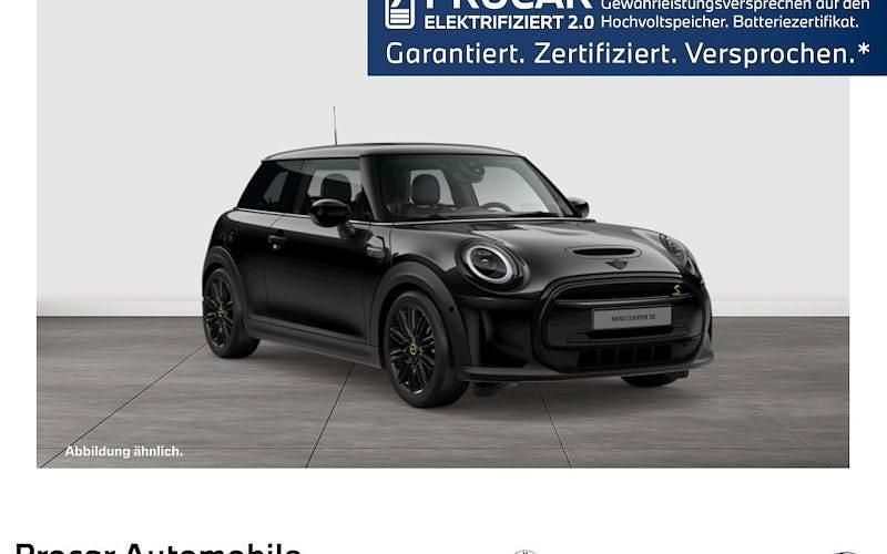 Gebraucht Mini Cooper SE Classic 135 kW (184 PS) 2022 Schwarz Kleinwagen