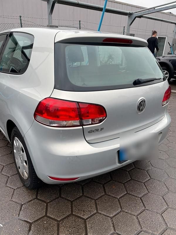 Gebraucht VW Golf VI 75 PS (55 kW) 2010 Silber Kleinwagen