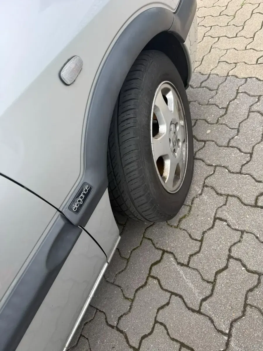 Gebraucht Opel Zafira 125 PS (91 kW) 2002 Silber Van / Kleinbus