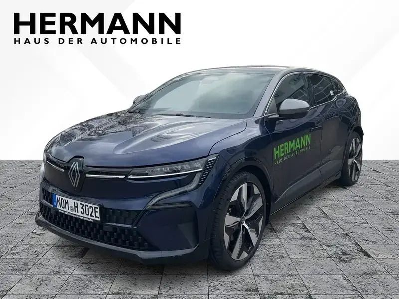 Nachtblau, dolomitgrau (blau) Gebraucht 2022 Renault Mégane Techno Limousine | 28.687 € (Fairer Preis) - Bild 1/4