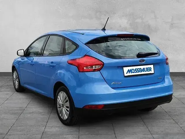 Gebraucht Ford Focus Business Edition 125 PS (91 kW) 2017 Blau
