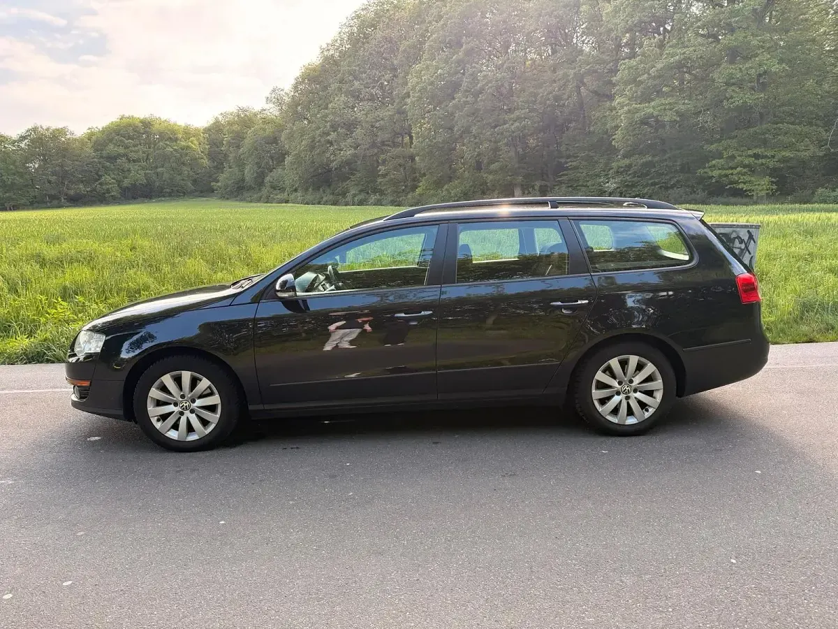 Gebraucht VW Passat 160 PS (117 kW) 2008 Schwarz Kombi