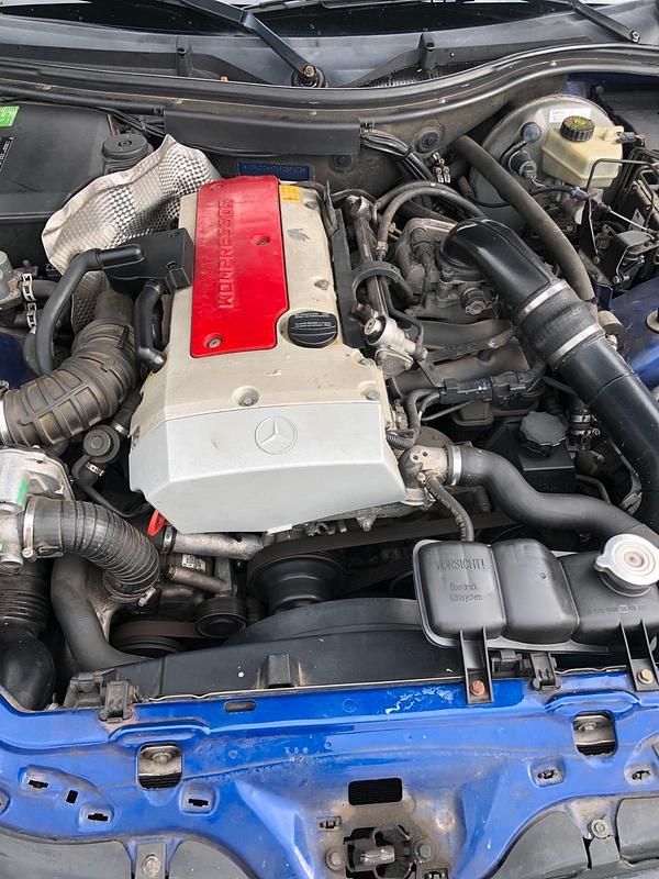 Blau Gebraucht 1998 Mercedes SLK230 Cabrio | 3.800 € (Guter Preis) - Bild 1/4