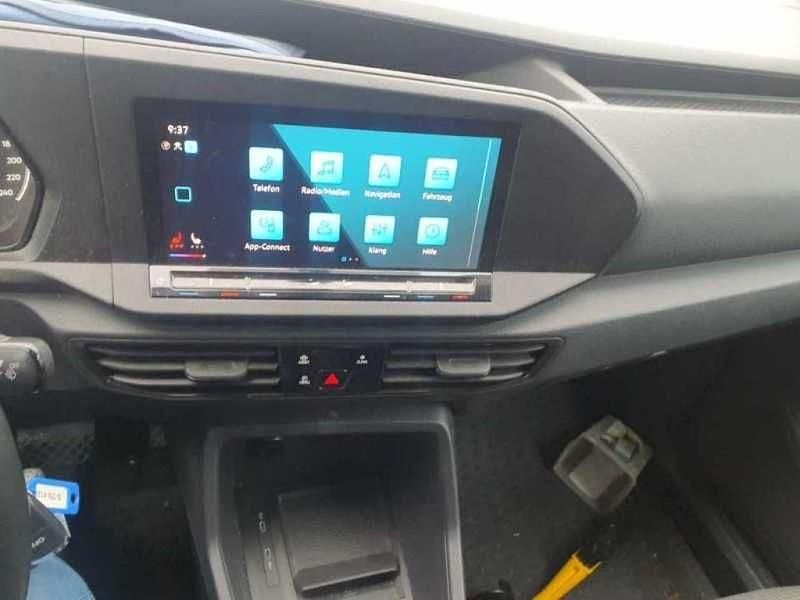 Gebraucht VW Caddy 122 PS (89 kW) 2022 Reflexsilber (metallic) Van / Kleinbus