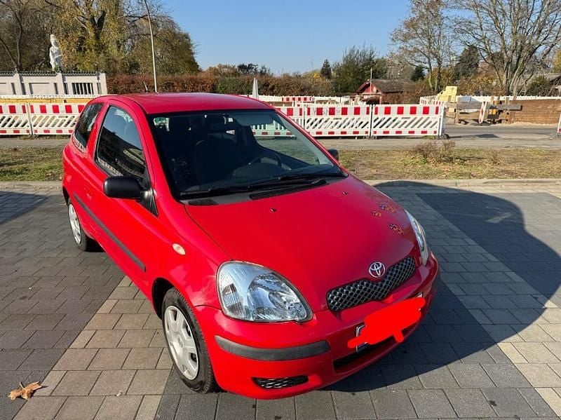 Gebraucht 2003 Toyota Yaris Kleinwagen | 1.650 € (Guter Preis) - Bild 1/4