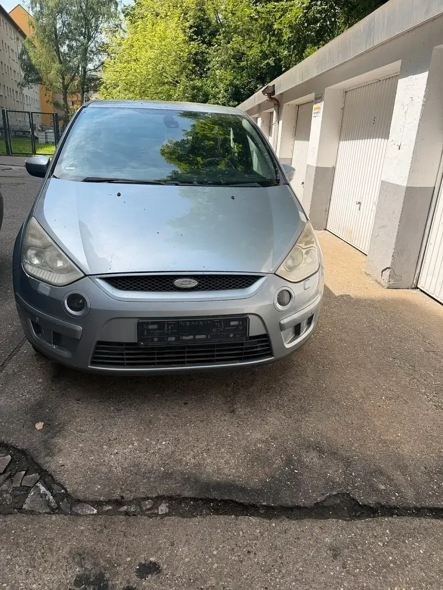 Gebraucht Ford S-MAX S 140 PS (102 kW) 2007 Silber Van / Kleinbus