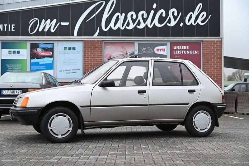 Gebraucht Peugeot 205 60 PS (44 kW) 1991 Other Kleinwagen
