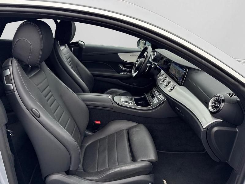 Gebraucht Mercedes E400 AMG 243 PS (178 kW) 2020 Silber Coupé