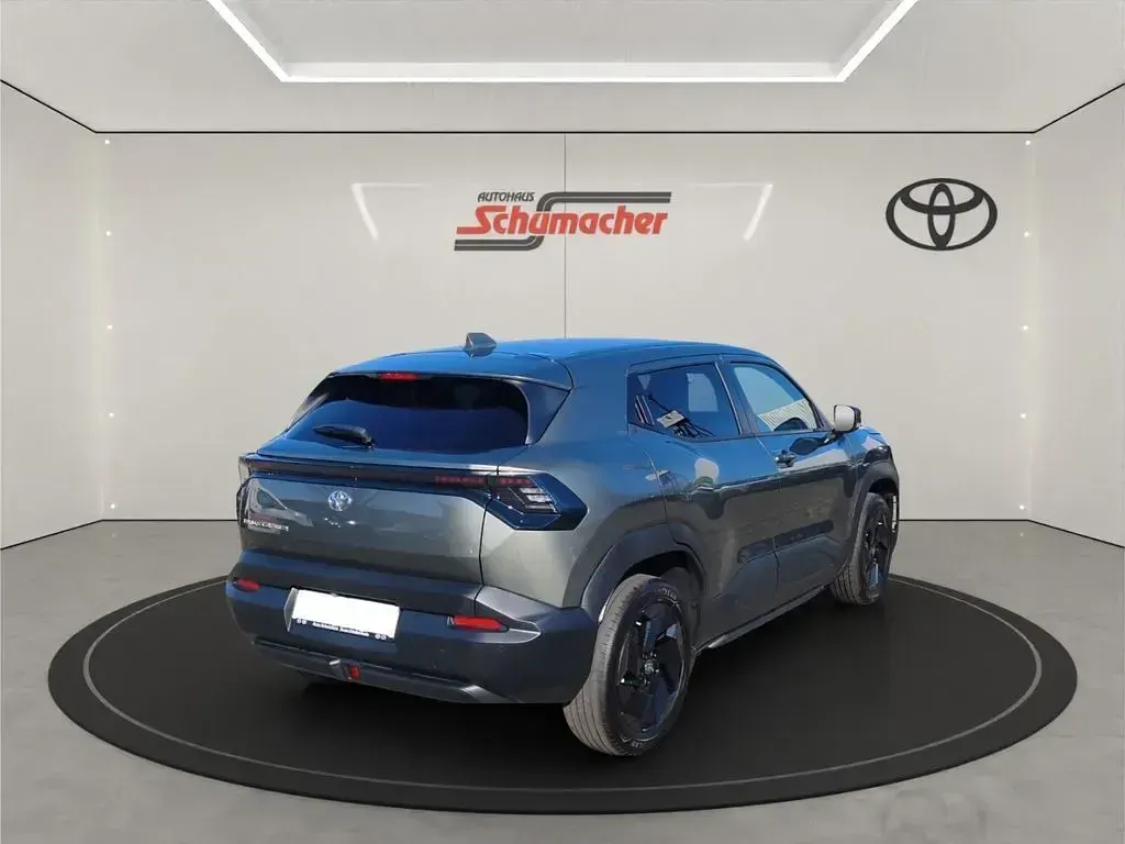 Neu Toyota Urban Cruiser 127 kW (174 PS) 2026 Grün SUV