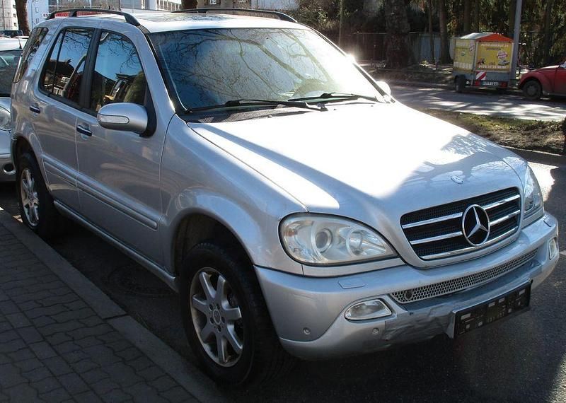 Gebraucht Mercedes ML400 250 PS (183 kW) 2004 Grau SUV
