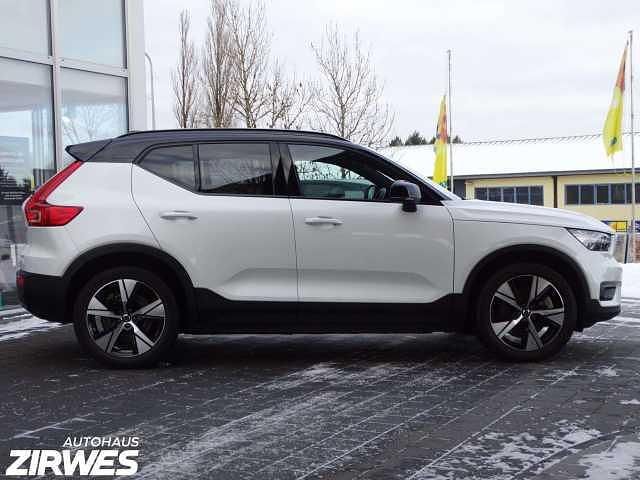 Gebraucht Volvo XC40 R-Design 300 kW (408 PS) 2020 Crystal white / metallic SUV