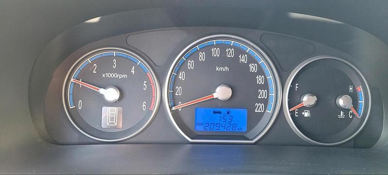 Gebraucht Hyundai Santa Fe 155 PS (114 kW) 2007 Rot SUV