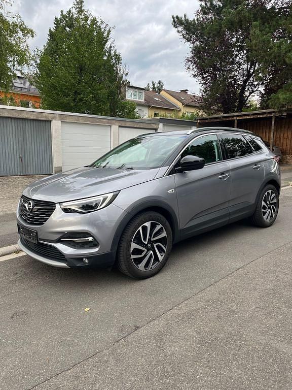 Grau Gebraucht 2018 Opel Grandland X Ultimate SUV | 13.500 € - Bild 1/4