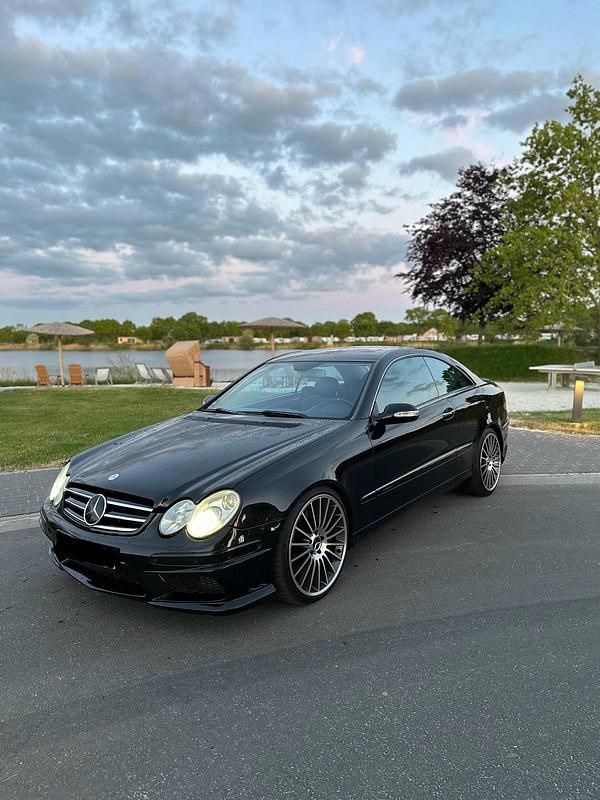 Schwarz Gebraucht 2003 Mercedes CLK500 Coupé | 8.299 € - Bild 1/4