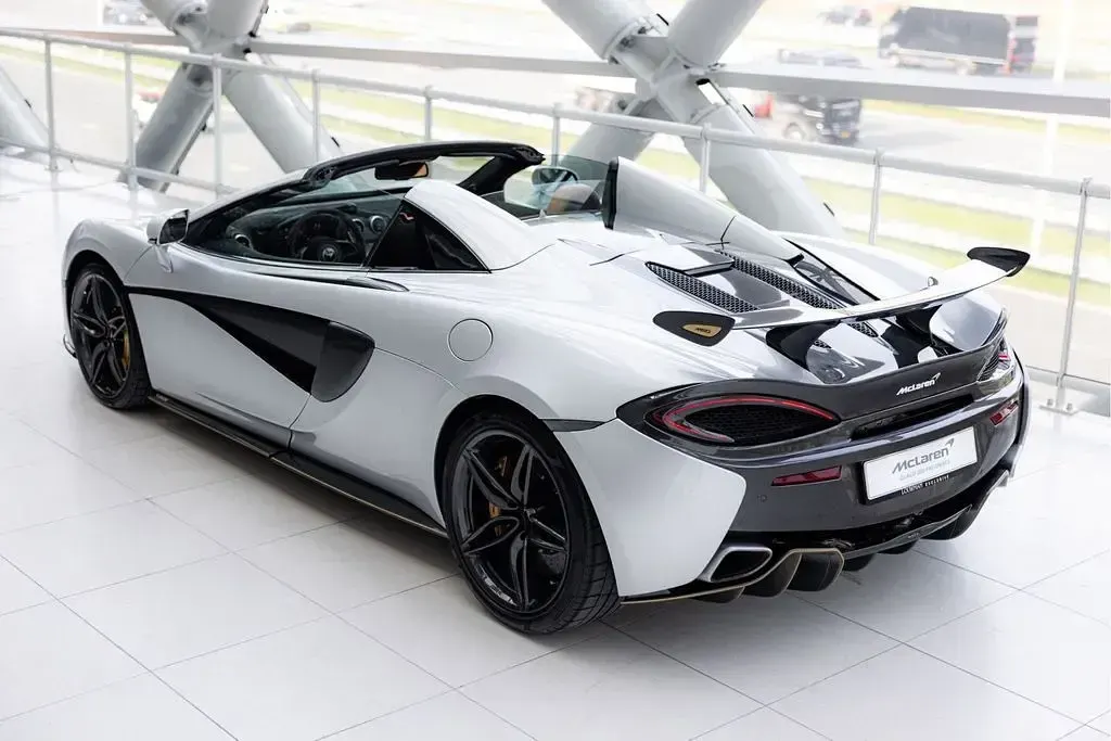 Gebraucht McLaren 570S 570 PS (419 kW) 2018 Grau Cabrio
