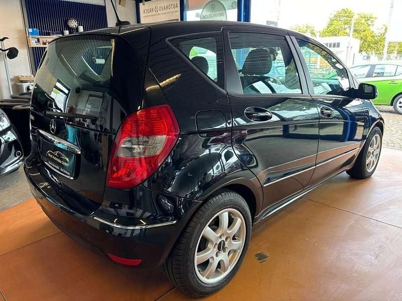 Gebraucht Mercedes A180 116 PS (85 kW) 2010 Schwarz Kombi