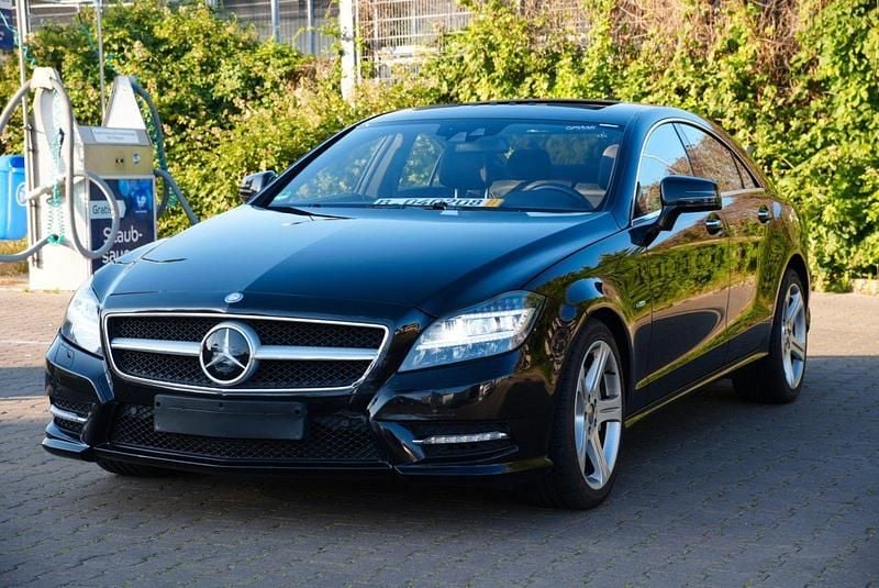 Schwarz Gebraucht 2011 Mercedes CLS500 Coupé | 21.000 € (Superpreis) - Bild 1/4