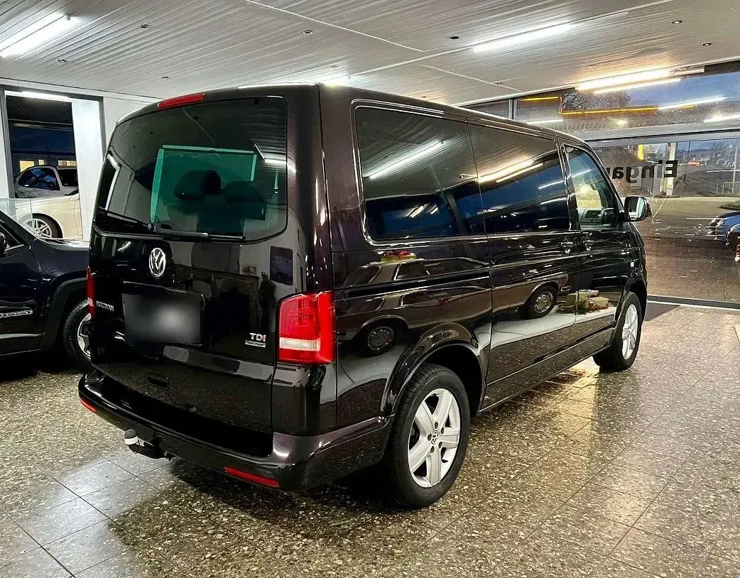 Używany VW T5 179 KM (131 kW) 2013 Purpurowy Van
