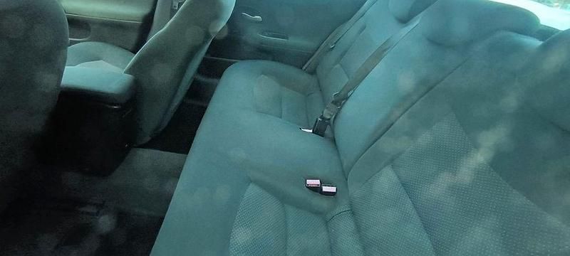 Gebraucht Renault Laguna II Dynamique 110 PS (80 kW) 2005 Weiß Limousine