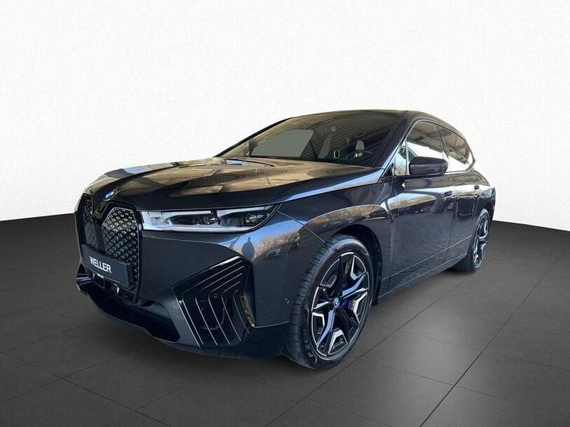 Gebraucht BMW iX Comfort Edition 239 kW (326 PS) 2023 Sophistograu (grau) SUV