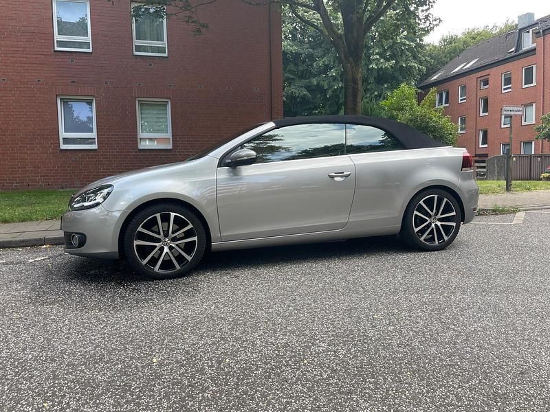 Gebraucht VW Golf 160 PS (117 kW) 2011 Silber Cabrio