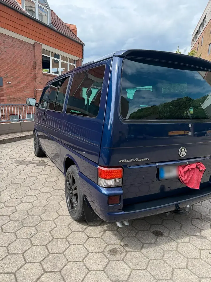 Gebraucht VW Multivan 102 PS (75 kW) 2000 Blau Van / Kleinbus