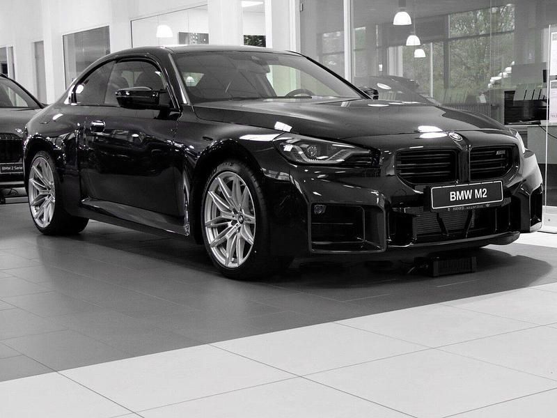 Neu BMW M2 Shadowline 480 PS (353 kW) 2025 Black sapphire Coupé