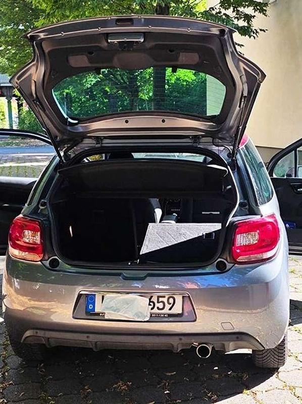 Gebraucht Citroën DS3 So Chic 120 PS (88 kW) 2011 Silber Limousine