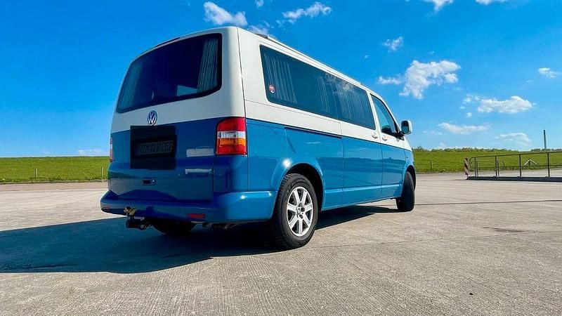 Gebraucht VW Multivan 131 PS (96 kW) 2009 Weiß Van