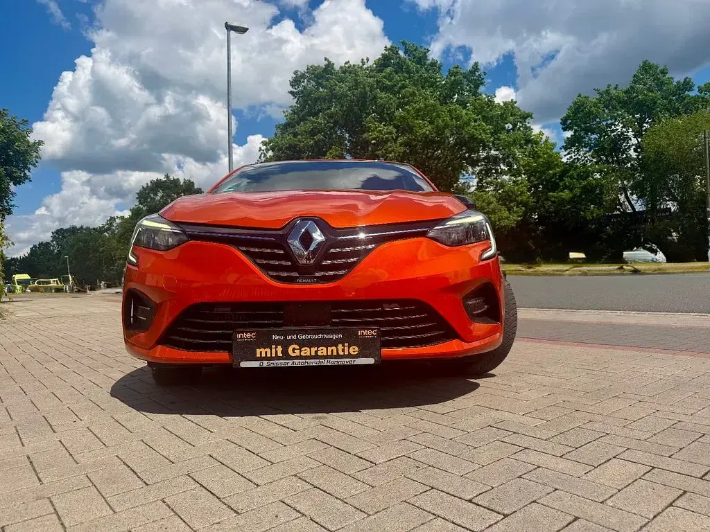 Gebraucht Renault Clio V Intens 91 PS (66 kW) 2022 Orange Limousine