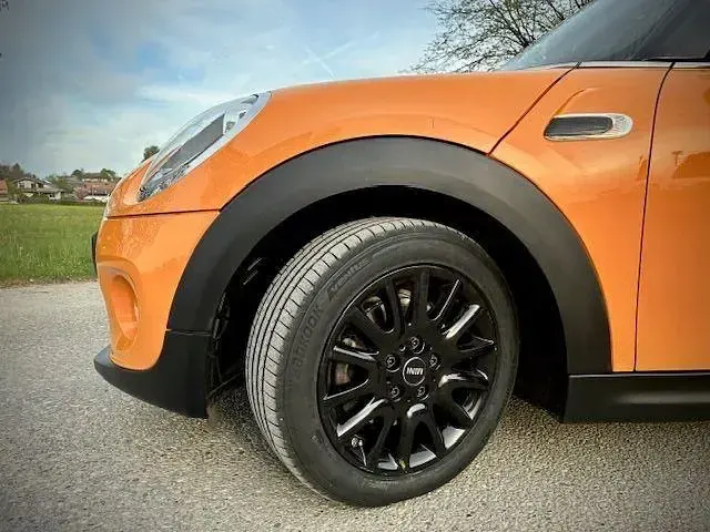 Occasion Mini ONE Pepper 102 PK (75 kW) 2016 Oranje Hatchback