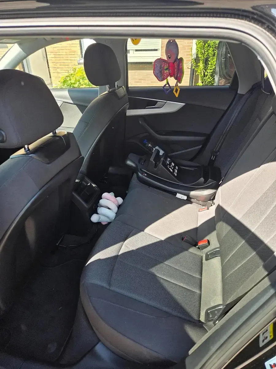 Gebraucht Audi A4 186 PS (136 kW) 2018 Schwarz Kombi