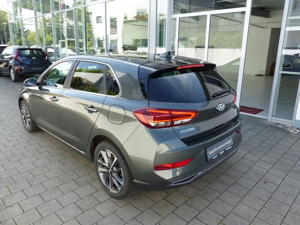 Gebraucht Hyundai i30 Prime 160 PS (117 kW) 2022 Amazon grey Limousine