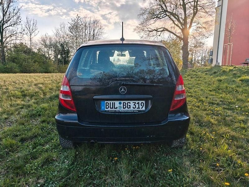 Gebraucht Mercedes A170 116 PS (85 kW) 2004 Schwarz Van / Kleinbus