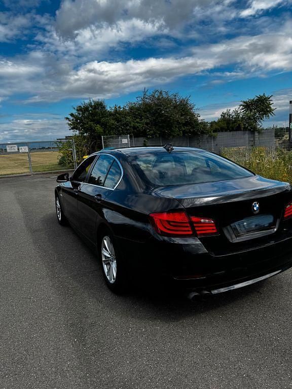 Gebraucht BMW 528 258 PS (189 kW) 2010 Schwarz Limousine