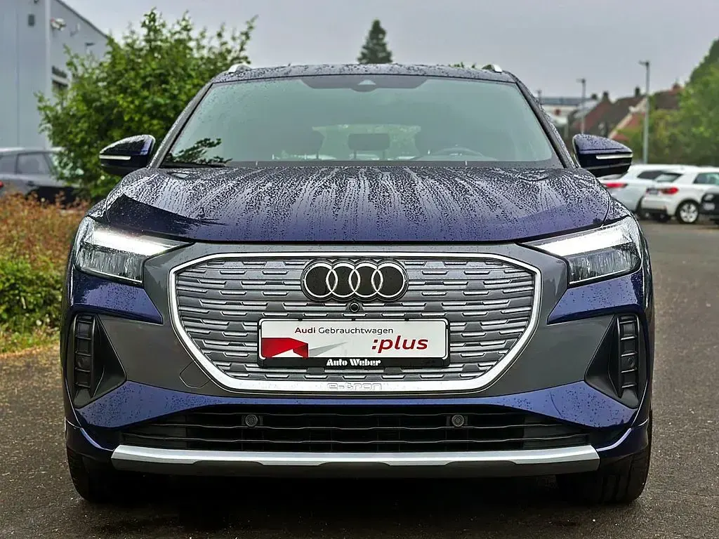 Gebraucht Audi Q4 e-tron Advanced 150 kW (204 PS) 2023 Navarrablau metallic SUV