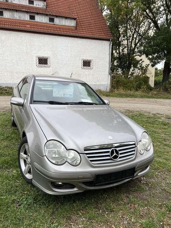 Gebraucht Mercedes C180 Sport Edition 143 PS (105 kW) 2005 Coupé