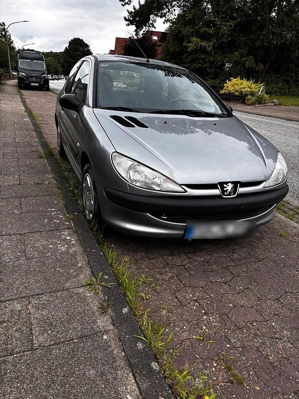 Grau Gebraucht 2002 Peugeot 206 Kleinwagen | 1.390 € - Bild 1/4